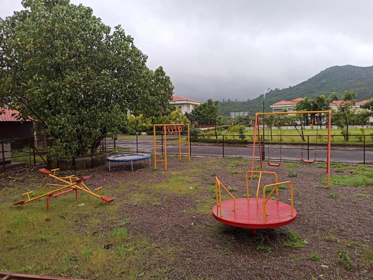Parishreya Holiday Home Lonavla Zewnętrze zdjęcie